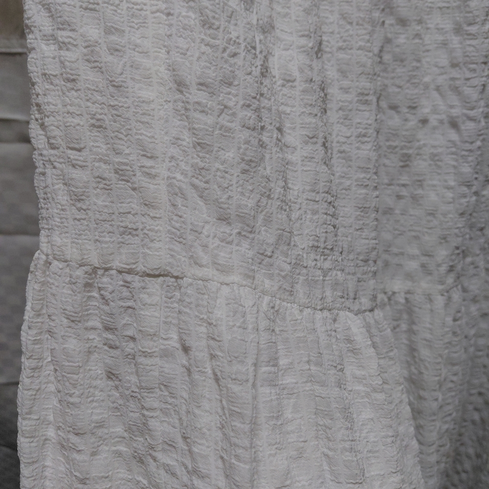 Lilly Pulitzer White Dress with Pink Label and Black Trim - Picture 4 of 11